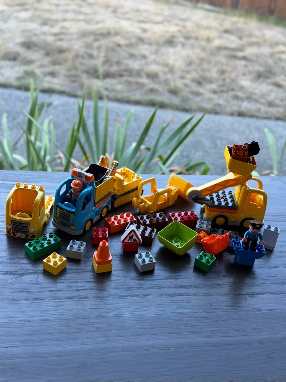 Lego Duplo a few sets and a lot of extras